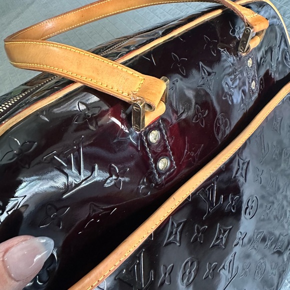 🖤LOUIS VUITTON VERNIS SUTTON BAG🖤 - Picture 11 of 16